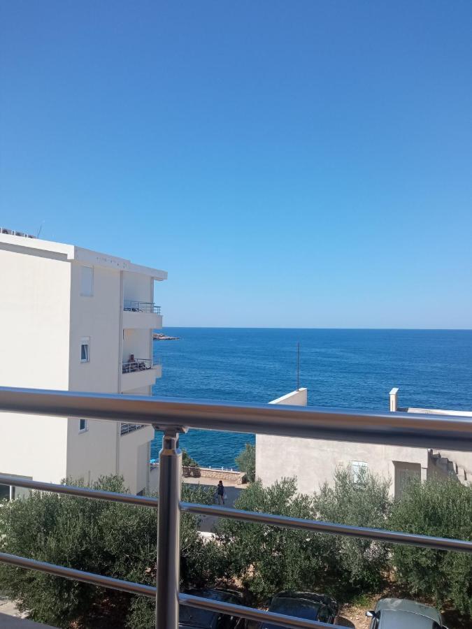 Apartmani Lux Sea Утеха Екстериор снимка