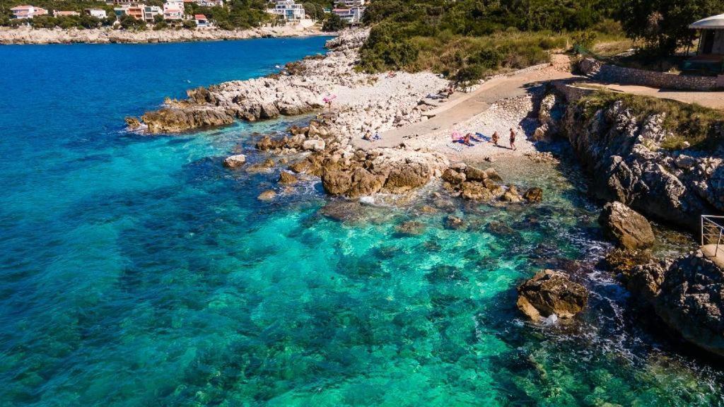Apartmani Lux Sea Утеха Екстериор снимка
