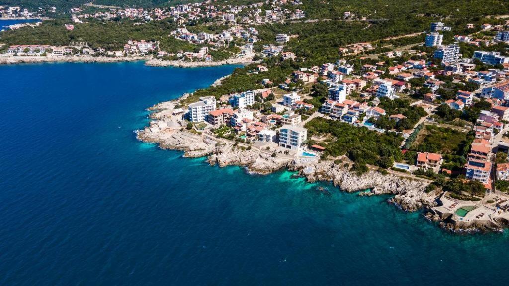 Apartmani Lux Sea Утеха Екстериор снимка