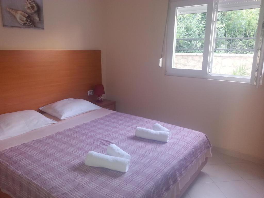 Apartmani Lux Sea Утеха Екстериор снимка